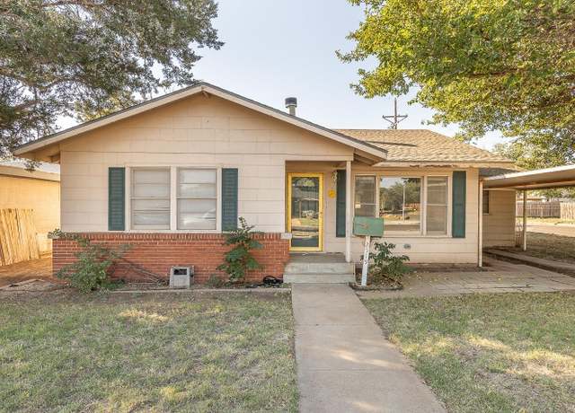 Property at 2519 43rd St, Lubbock, TX 79413, 3 beds, 1 bath