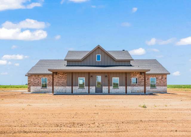 Property at 10611 N F M 1729, Idalou, TX 79329, 3 beds, 2.5 baths