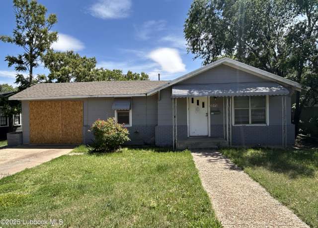 Property at 2015 39th St, Lubbock, TX 79412, 2 beds, 1 bath