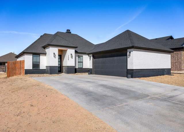 Property at 7508 89th St, Lubbock, TX 79424, 3 beds, 2 baths