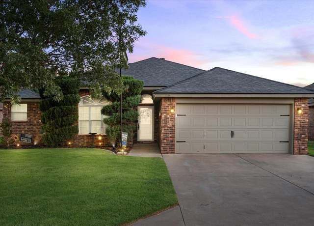 Property at 6905 9th St, Lubbock, TX 79416, 3 beds, 2 baths