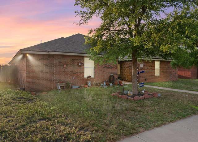 Property at 308 N Clinton Ave, Lubbock, TX 79416, 6 beds, 6 baths