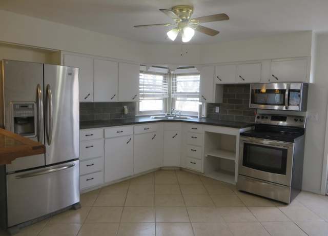 Property at 2241 Us-84, Littlefield, TX 79339, 2 beds, 1 bath