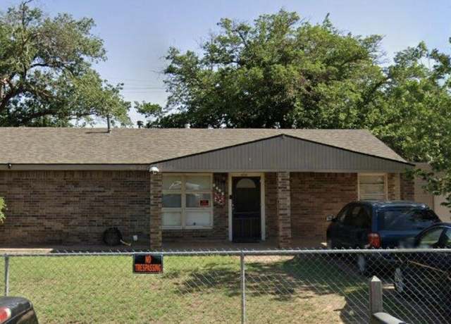 Property at 5605 45th St, Lubbock, TX 79414, 4 beds, 3 baths