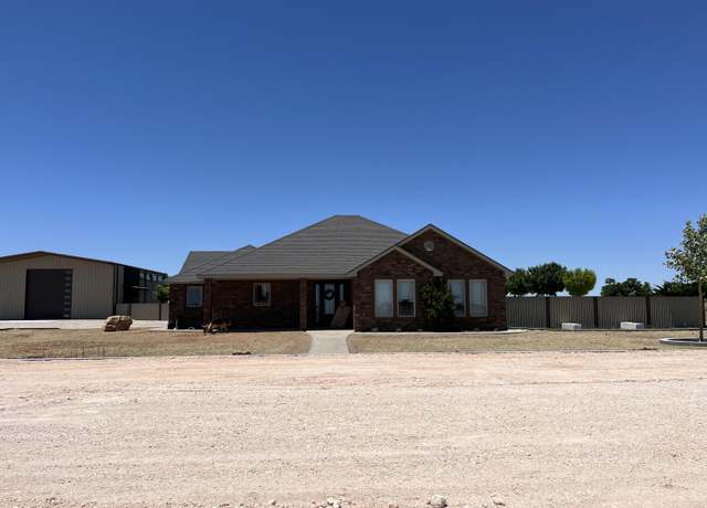 Property at 358 Co Rd 320 Unit d, Seminole, TX 79360, 3 beds, 2 baths