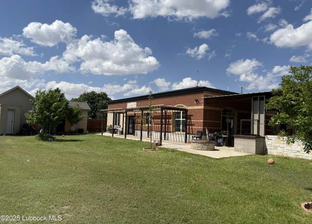 Property at 5510 E C R 6540, Lubbock, TX 79403, 4 beds, 2 baths