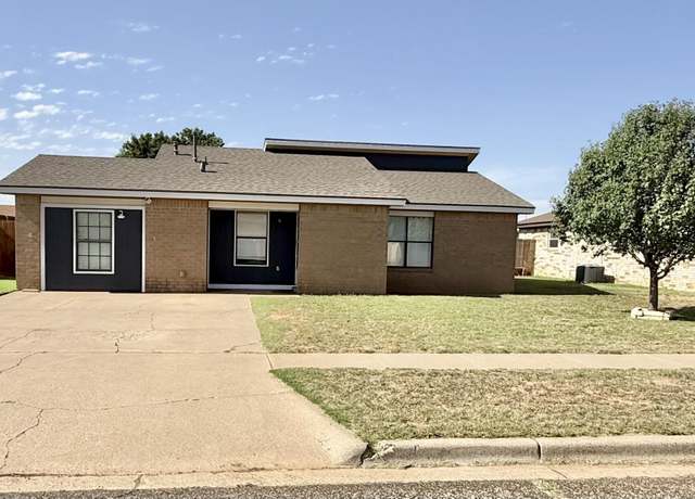 Property at 305 E 19th St, Wolfforth, TX 79382, 3 beds, 1.5 baths