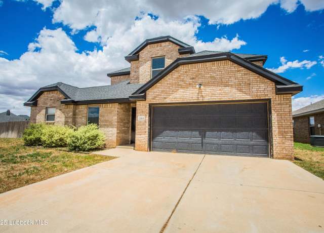 Property at 1004 Preston Trl, Wolfforth, TX 79382, 4 beds, 3 baths