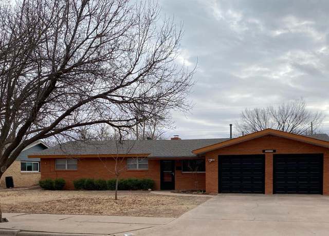 Property at 3011 55th St, Lubbock, TX 79413, 3 beds, 2 baths