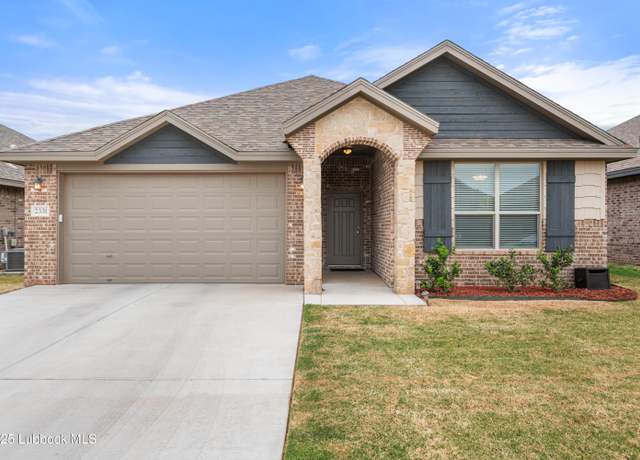 Property at 2331 104th St, Lubbock, TX 79423, 3 beds, 2 baths