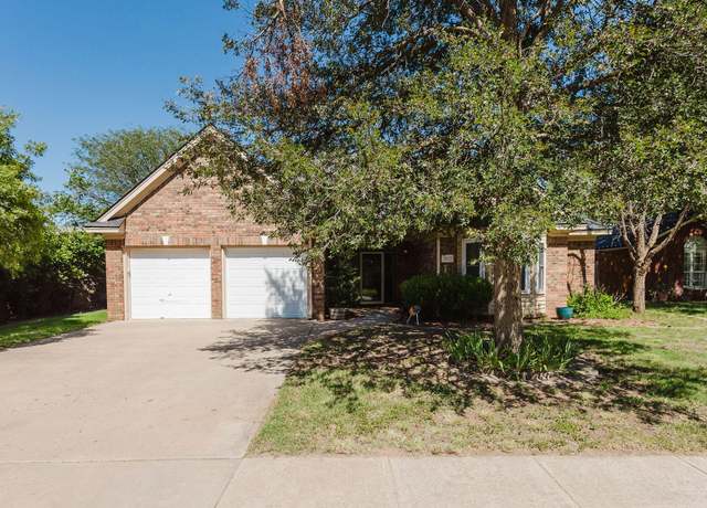 Property at 9805 Kenosha Ave, Lubbock, TX 79423, 3 beds, 2 baths