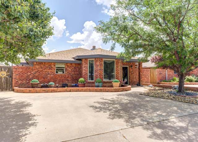 Property at 309 Flint Ave, Levelland, TX 79336, 2 beds, 2 baths