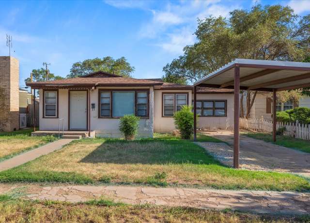 Property at 410 11th St, Levelland, TX 79336, 2 beds, 2 baths