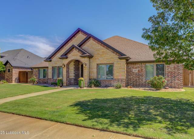 Property at 4207 125th St, Lubbock, TX 79423, 4 beds, 3 baths