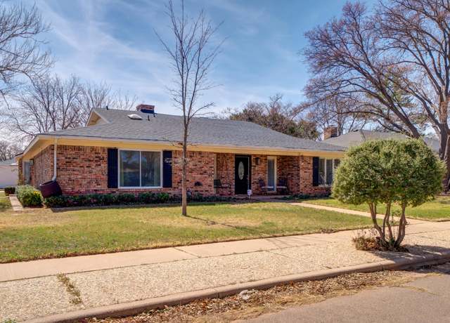 Property at 5701 75th St, Lubbock, TX 79424, 3 beds, 2 baths