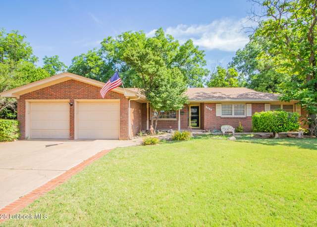 Property at 3404 59th St, Lubbock, TX 79413, 3 beds, 2 baths