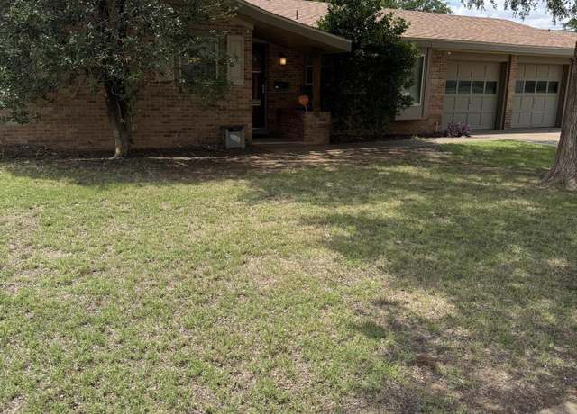 Property at 5215 14th St, Lubbock, TX 79416, 3 beds, 2 baths