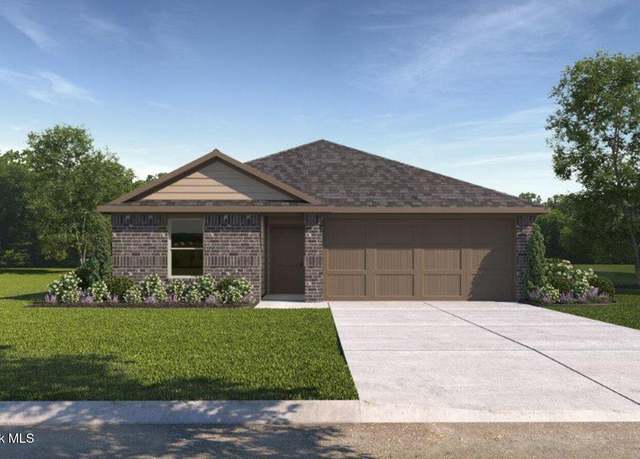 Property at 427 14th St, Wolfforth, TX 79382, 4 beds, 2.5 baths