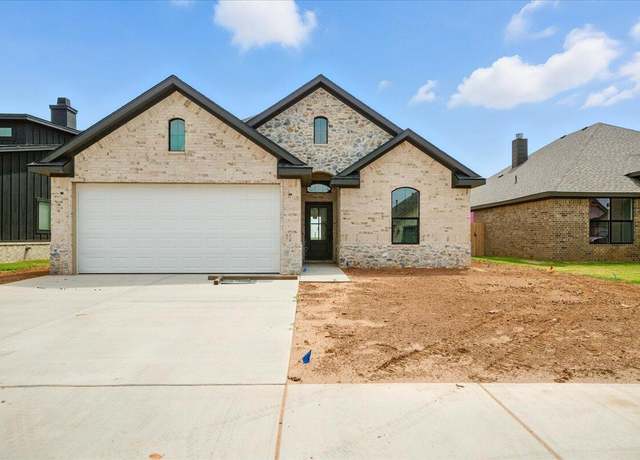 Property at 1404 Durham Ave, Wolfforth, TX 79382, 4 beds, 2 baths