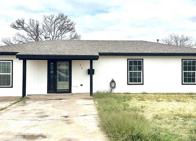 Property at 914 W 25th St, Plainview, TX 79072, 3 beds, 1 bath