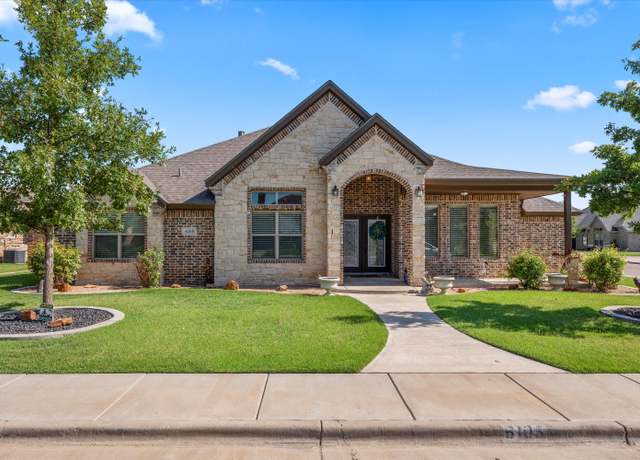 Property at 6105 96th St, Lubbock, TX 79424, 4 beds, 3.5 baths