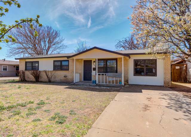 Property at 5407 47th St, Lubbock, TX 79414, 3 beds, 2 baths