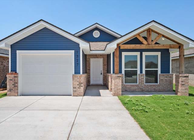 Property at 1327 N Colton Ave, Lubbock, TX 79416, 3 beds, 2 baths