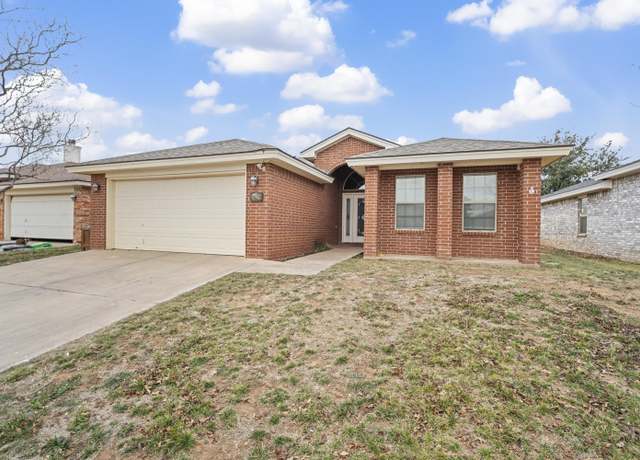Property at 2907 107th St, Lubbock, TX 79423, 3 beds, 2 baths