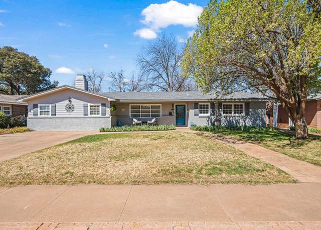 Property at 2714 57th St, Lubbock, TX 79413, 3 beds, 2 baths