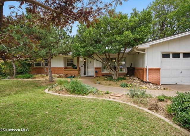 Property at 2717 56th St, Lubbock, TX 79413, 3 beds, 2 baths