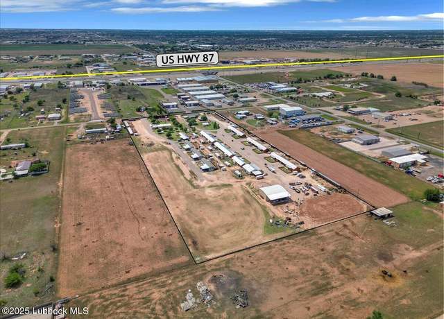 Property at 11601 County Rd 2360, Lubbock, TX 79404, 3 beds, 2 baths
