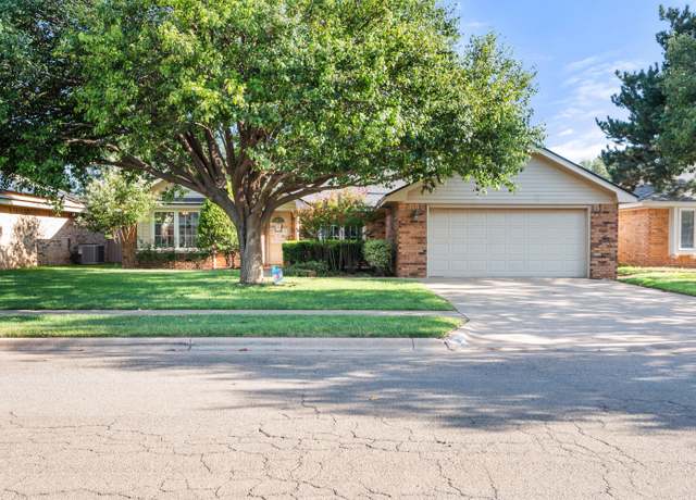 Property at 3103 95th St, Lubbock, TX 79423, 3 beds, 2 baths