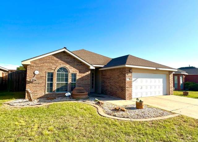 Property at 6110 17th St, Lubbock, TX 79416, 3 beds, 2 baths