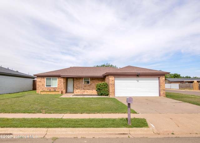 Property at 8102 Avenue U, Lubbock, TX 79423, 3 beds, 2 baths