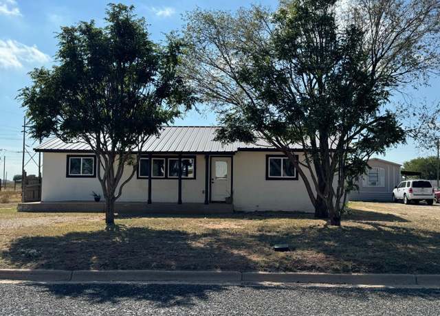 Property at 1126 E 15th St, Littlefield, TX 79339, 3 beds, 1 bath