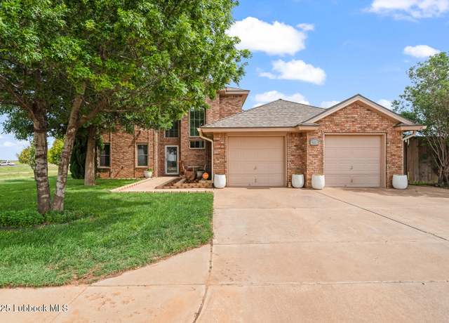 Property at 302 N 7th St, Wolfforth, TX 79382, 3 beds, 2.5 baths