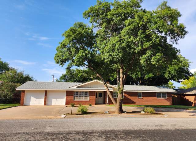 Property at 113 E 23rd St, Littlefield, TX 79339, 3 beds, 2 baths