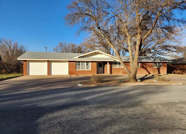 Property at 113 E 23rd St, Littlefield, TX 79339, 3 beds, 2 baths