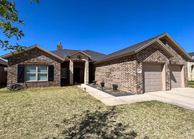 Property at 1117 16th St, Shallowater, TX 79363, 3 beds, 2 baths