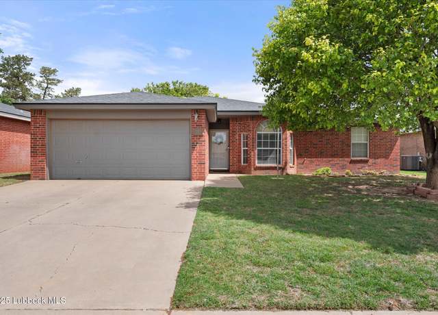 Property at 5824 8th St, Lubbock, TX 79416, 3 beds, 2 baths