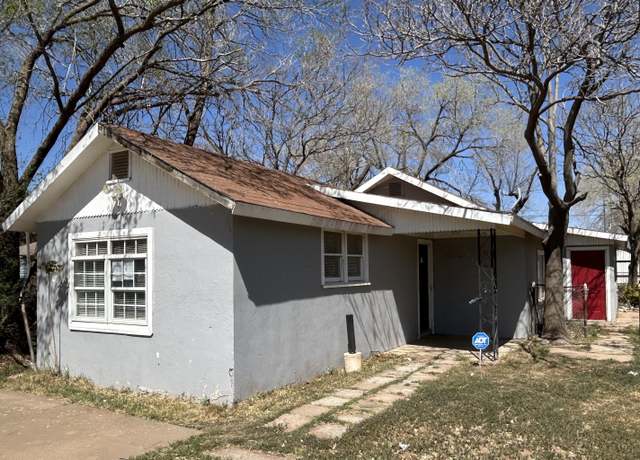 Property at 1616 24th St, Lubbock, TX 79411, 2 beds, 2 baths