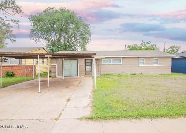 Property at 2414 38th St, Lubbock, TX 79412, 4 beds, 1.5 baths