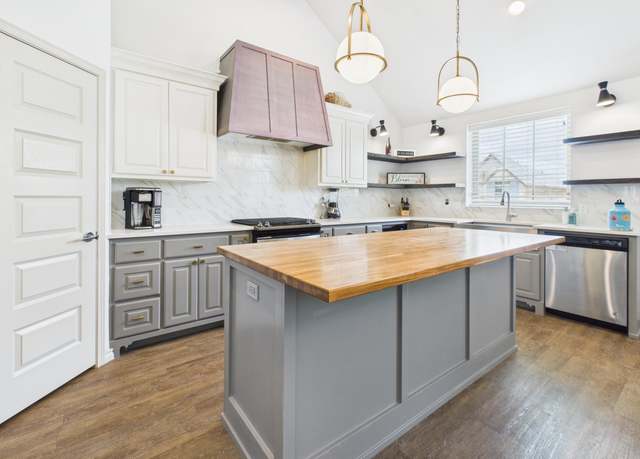 Property at 3617 133rd St, Lubbock, TX 79423, 4 beds, 2 baths
