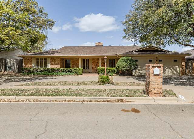 Property at 3104 79th St, Lubbock, TX 79423, 4 beds, 3 baths