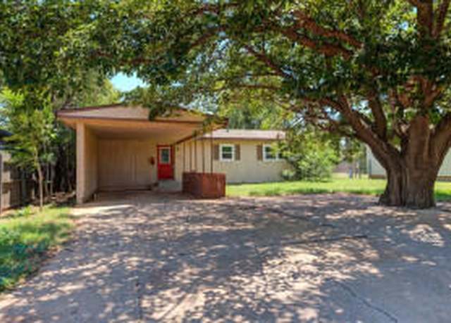 Property at 5609 Avenue B, Lubbock, TX 79404, 3 beds, 1 bath