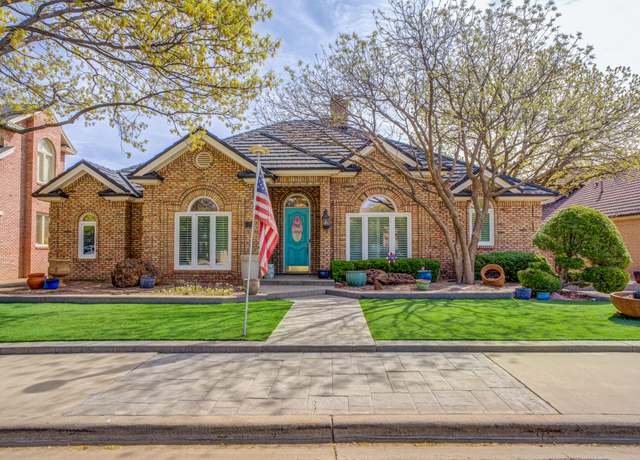 Property at 5010 91st St #2, Lubbock, TX 79424, 3 beds, 2.5 baths