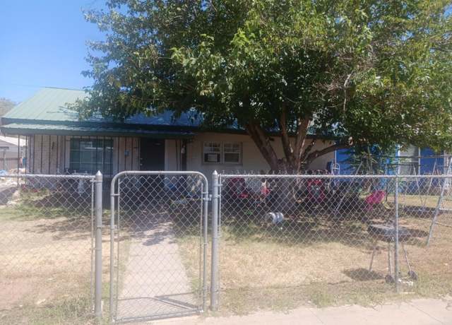 Property at 2316 3rd St, Lubbock, TX 79415, 4 beds, 2 baths