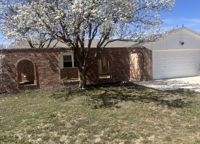 Property at 8806 Elkridge Ave, Lubbock, TX 79423, 4 beds, 2 baths
