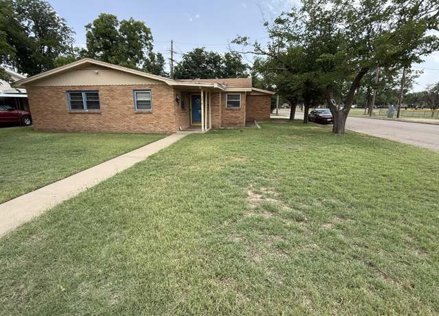 Property at 3819 28th St, Lubbock, TX 79410, 4 beds, 2 baths