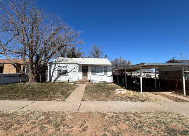 Property at 2808 1st St, Lubbock, TX 79415, 3 beds, 1 bath